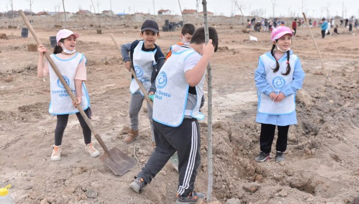 KARATAY BELEDİYESİ’NDEN AĞAÇ DİKME ETKİNLİĞİ