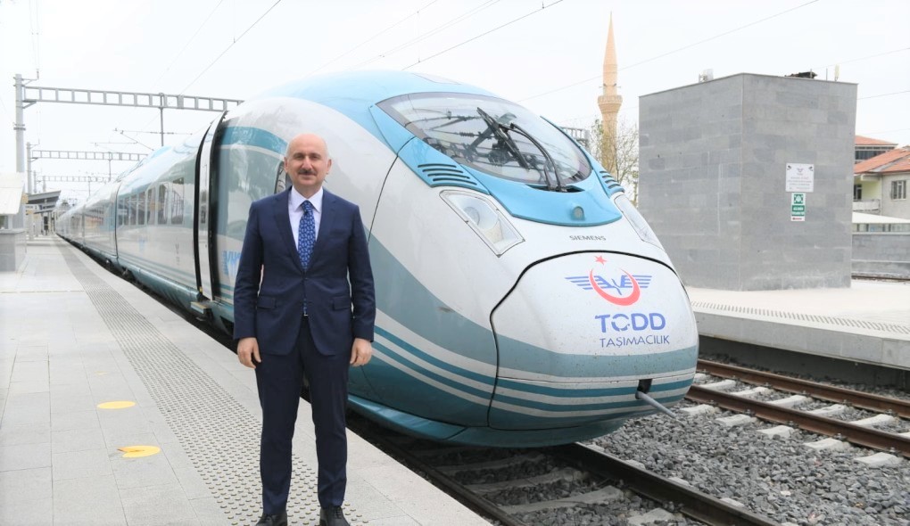 KURBAN BAYRAMI TATİLİNDE 408 BİN VATANDAŞ TRENLERLE SEYAHAT ETTİ
