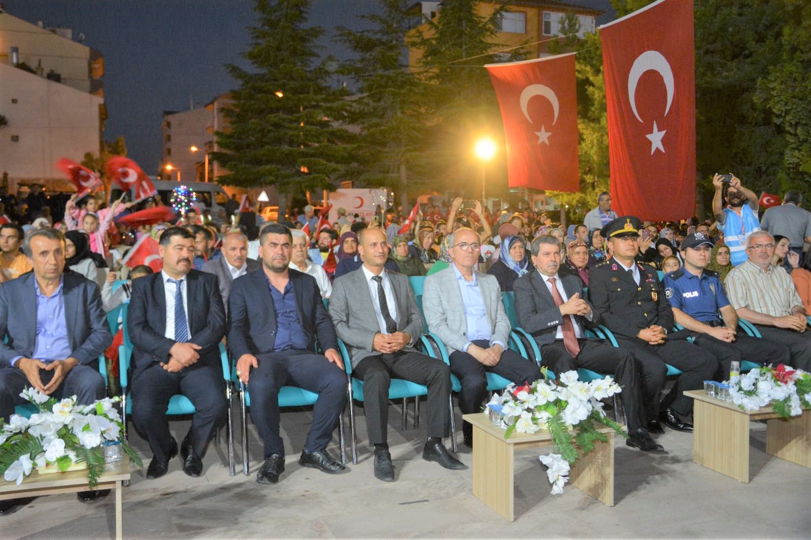 ÇUMRA 15 TEMMUZ ŞEHİTLERİNİ ANDI