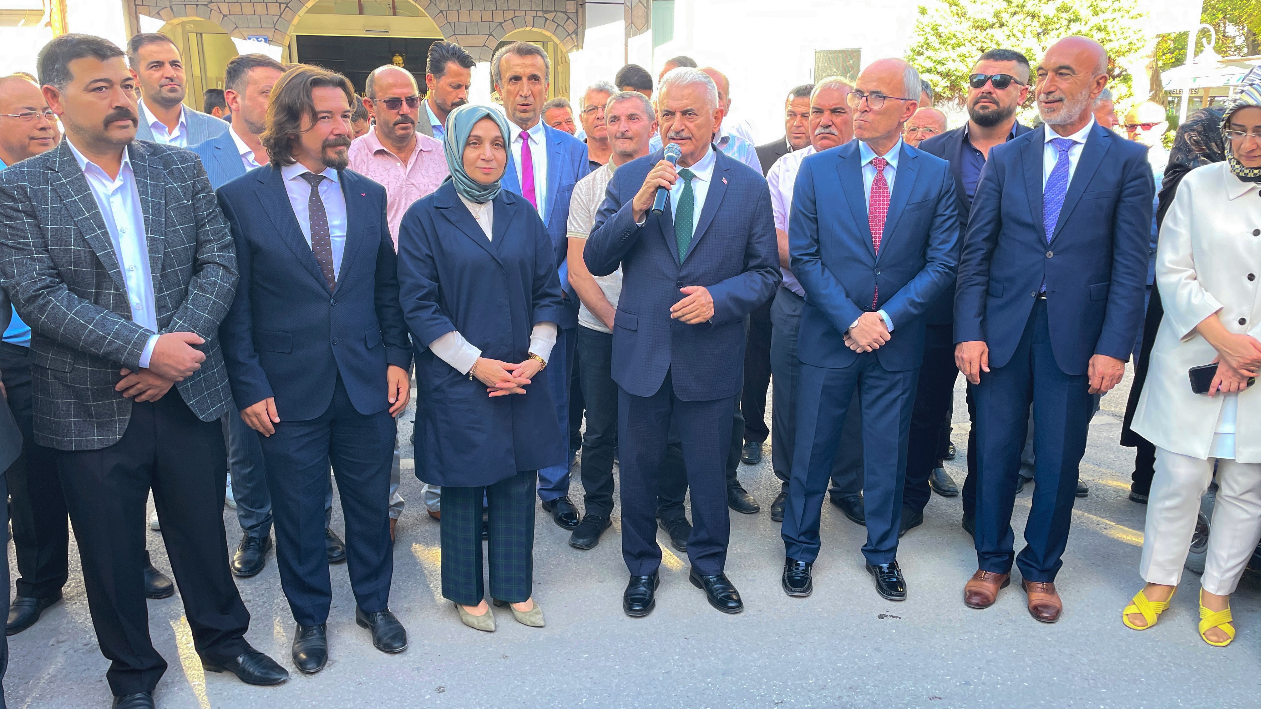 ÇUMRA BİNALİ YILDIRIM’I AĞIRLADI