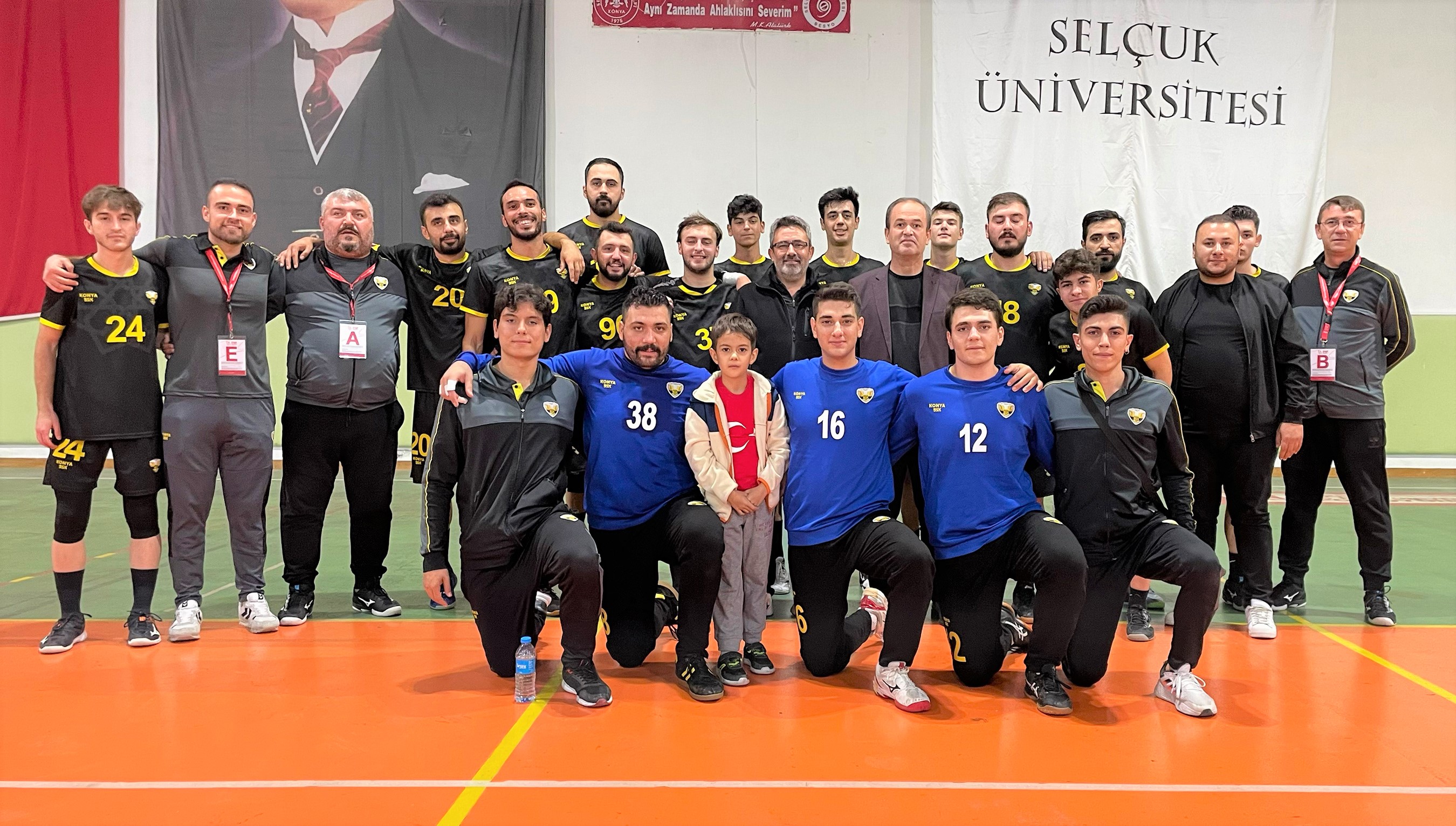BÜYÜKŞEHİR BELEDİYESPOR HENTBOL’DA SEZONU GALİBİYETLE AÇTI