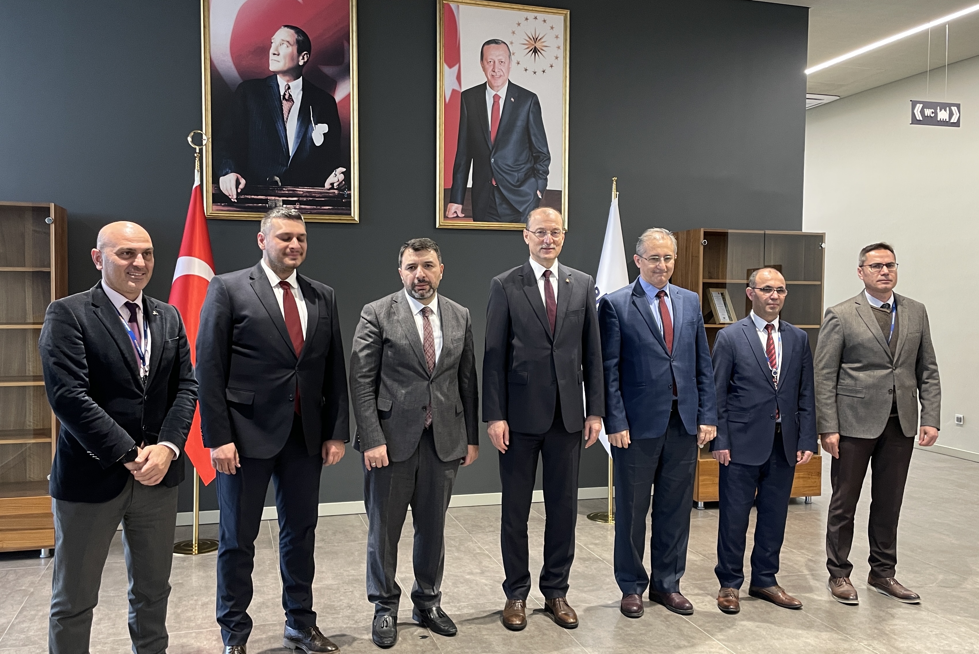 SANAYİNİN DEVLERİNİN İTHAL ETTİĞİ PARÇALARI KOBİ'LER ÜRETECEK