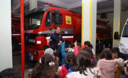 28 BİN İLKOKUL ÖĞRENCİSİ YANGIN VE DOĞAL AFETLER KONUSUNDA BİLGİLENDİRİLECEK