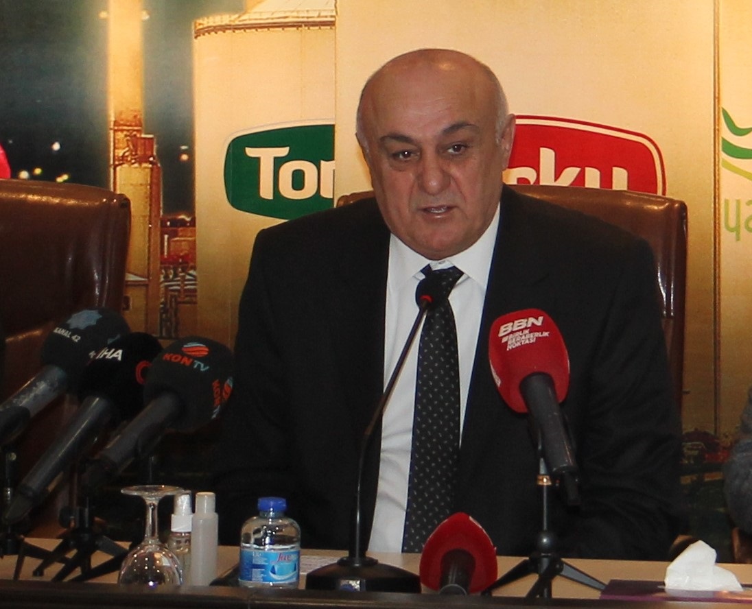 “GAZETECiLiK ONURLU BiR MESLEKTiR”