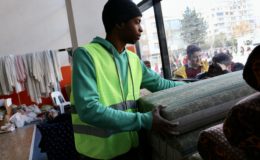 ÜNİVERSİTE ARKADAŞINI DEPREMDE KAYBEDEN MALİLİ ÖĞRENCİ YARDIMLARA KONYA’DAN DESTEK VERİYOR