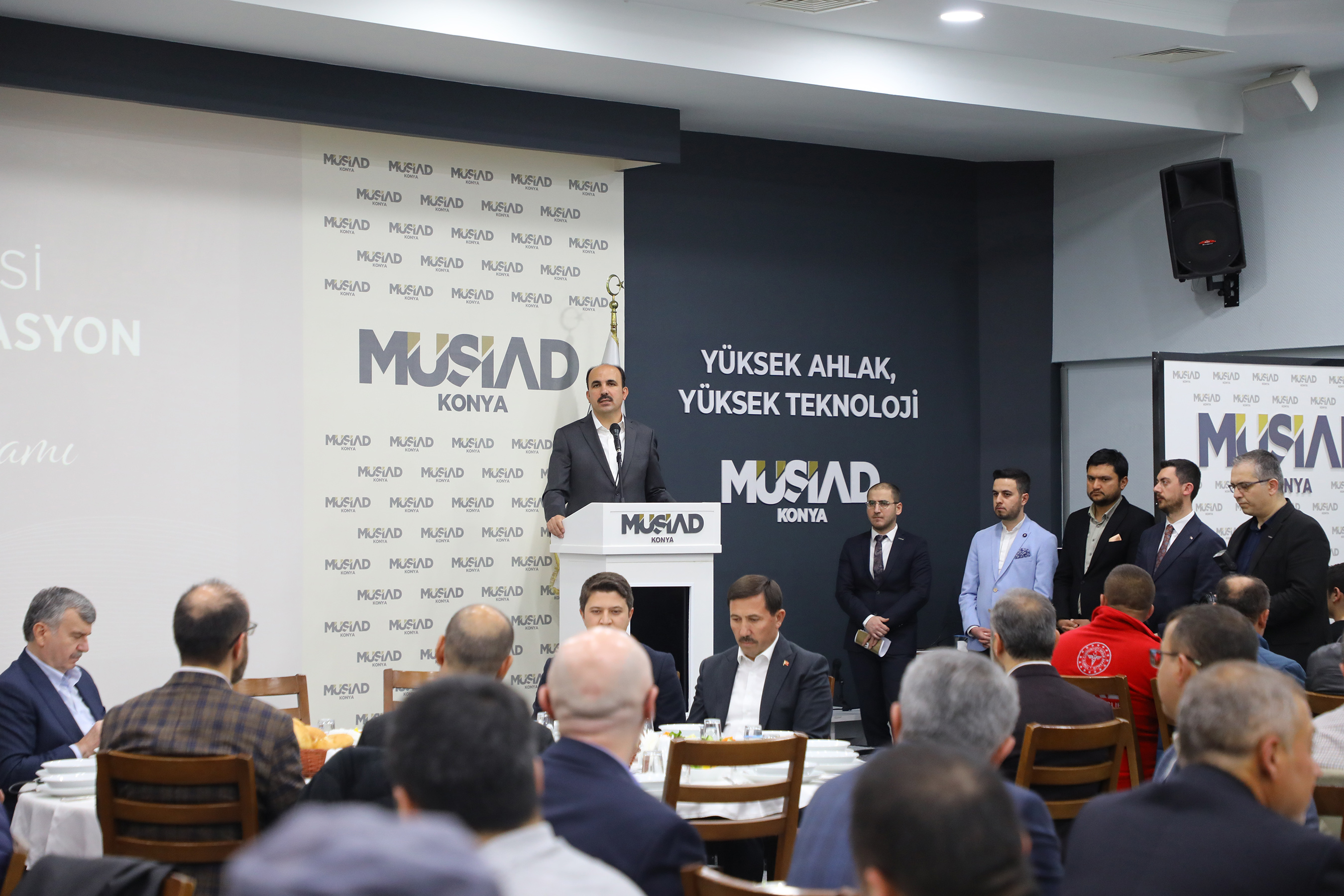 BAŞKAN ALTAY KONYA’NIN DEPREM BÖLGESİNDEKİ ÇALIŞMALARINI ANLATTI