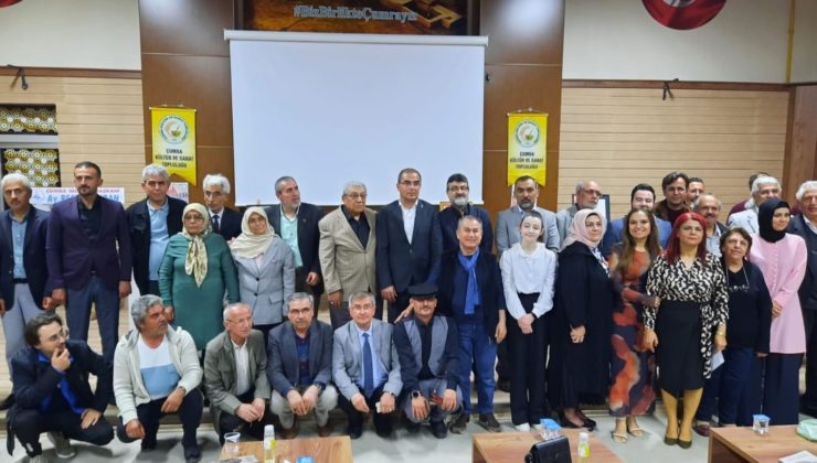 ÇUMRA KÜLTÜR SANAT TOPLULUĞU BİR ŞİİR SANAT ETKİNLİĞİ GERÇEKLEŞTİRDİ