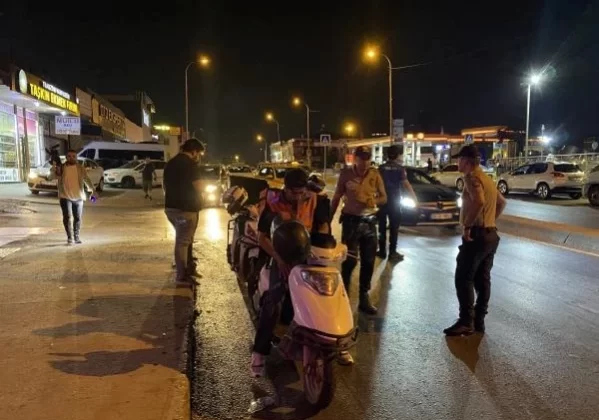 İstanbul'da motosiklet denetimi yapıldı - Son Dakika 1 İstanbul’da motosiklet denetimi yapıldı – Son Dakika