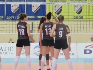21-Yas-Alti-Kadin-Voleybol-Milli-Takimi-Balkan-Sampiyonasinda-Arnavutluku.jpg
