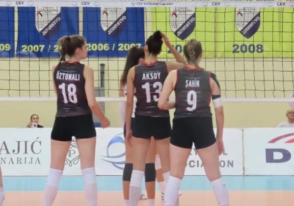 21 Yaş Altı Kadın Voleybol Milli Takımı Balkan Şampiyonası’nda Arnavutluk’u mağlup etti