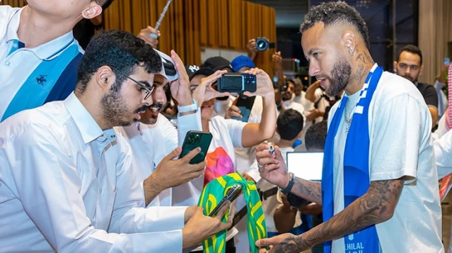 Al Hilal, Neymar’a Çılgın Sözleşme Sundu