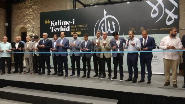 Albayrak Grubu’nun ‘Kelime-i Tevhid’ Temalı Hat Eserleri Sergisi Konya’da