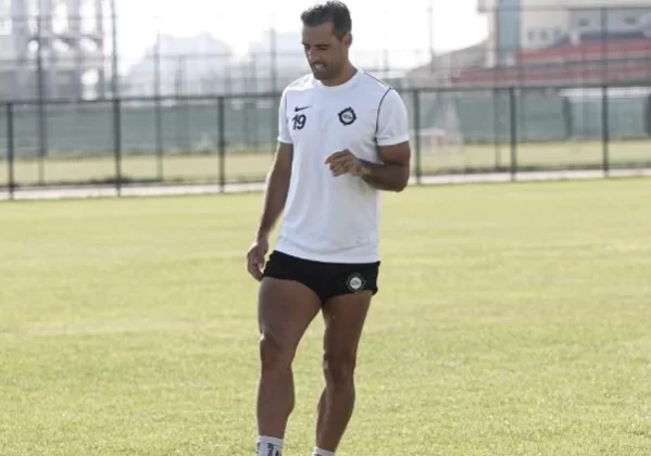 Altay'ın gol makinası Marco Paixao fiziksel olarak lige hazır 1 Altay’ın gol makinası Marco Paixao fiziksel olarak lige hazır