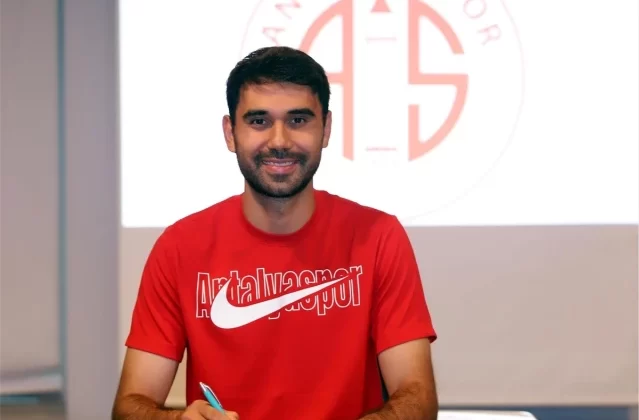 Antalyaspor, Gerrit Holtmann’ı kadrosuna kattı