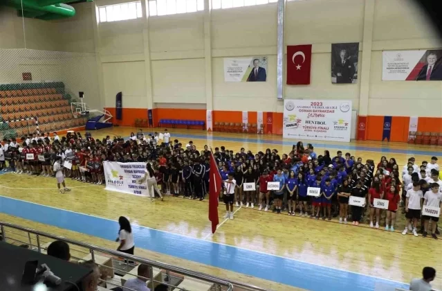 Aydın Gençlik ve Spor İl Müdürlüğü ANALİG Hentbol Türkiye Şampiyonası’na ev sahipliği yapıyor