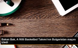 Bakan Bak, A Milli Basketbol Takımı’nın Bulgaristan maçını izledi