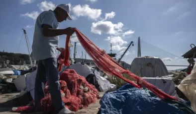 Balıkçılar, av yasağının kalkmasını bekliyor