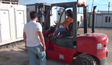 Bandırma Ticaret Odası Kadınlara Forklift Operatörlüğü Eğitimi Veriyor