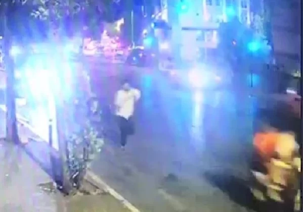 Beyoğlu’nda Çalıntı Motosiklet Kullanarak Telefon Hırsızlığı Yapan Şüpheli Yakalandı