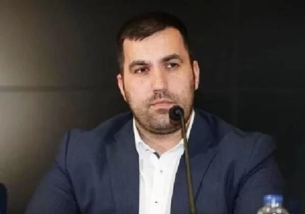 Boks Federasyonu Eski Asbaşkanı: Federasyon Başkanı Artık Köşesine Çekilmeli