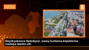 Buyukcekmece-Belediyesi-arama-kurtarma-kopeklerine-madalya-takdim-etti.jpg