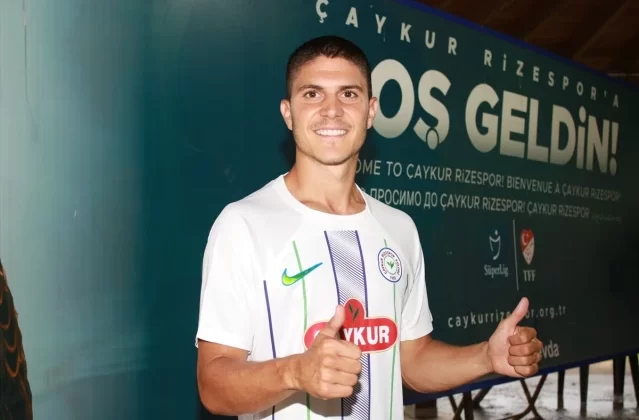 Çaykur Rizespor, Oscar Pinchi’yi transfer etti