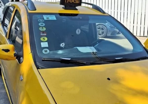 Çeşme’de beach club’a alınmayanlar rastgele ateş açtı: 1 yaralı