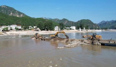 Çin, Doksuri Tayfunu’nun Etkilediği Bölgelerdeki Hasarlı Su Koruma Tesislerini Onarmak İçin 1,5 Milyar Yuan Tahsis Etti