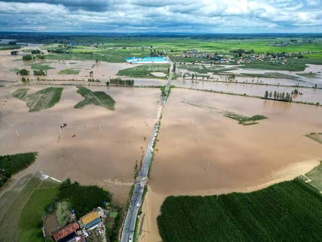 Çin'in kuzeydoğusunda sel uyarısı: Rezervuarlardan su boşaltılıyor