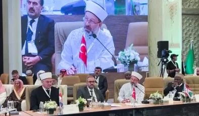 Diyanet İşleri Başkanı Ali Erbaş, İslam Birliğini Vurguladı