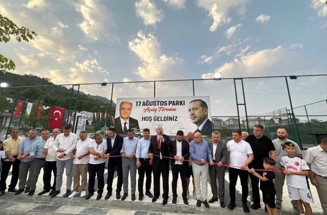 Düzce’de Marmara Depremi’nin yıl dönümünde ’17 Ağustos Parkı’ açıldı