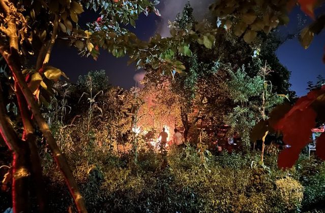 Düzce’de bahçede çıkan yangın büyümeden söndürüldü