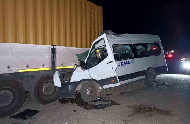 Gaziantep’teki trafik kazasında 1 kişi hayatını kaybetti, 7 kişi yaralandı