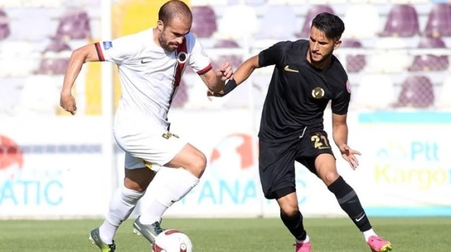 Geçen sezon Süper Lig'delerdi! Ümraniyespor'dan 1. Lig'e tatsız başlangıç 1 Geçen sezon Süper Lig’delerdi! Ümraniyespor’dan 1. Lig’e tatsız başlangıç