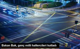 Gençlik ve Spor Bakanı Osman Aşkın Bak, Avrupa Gençler ve 23 Yaş Altı Halter Şampiyonası’nda madalya alan milli sporcuları tebrik etti