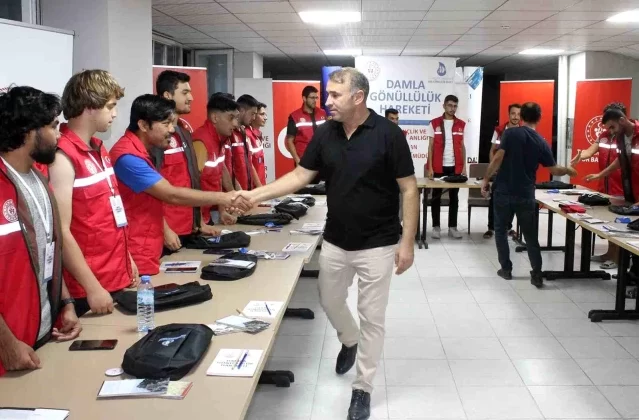 Gençlik ve Spor Bakanlığı tarafından hayata geçirilen ‘Damla Gönüllülük Hareketi’ projesi kapsamında Karaman’a 40 gönüllü genç geldi