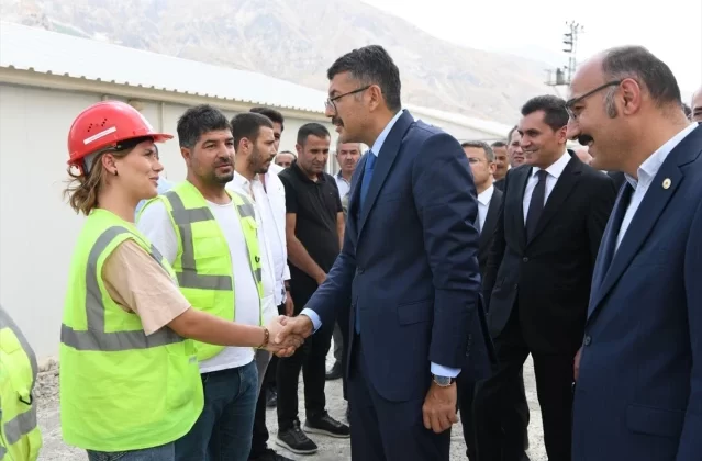 Hakkari’de Entegre Katı Atık Tesisi ile 30 Yıllık Çöp Sorunu Çözülecek