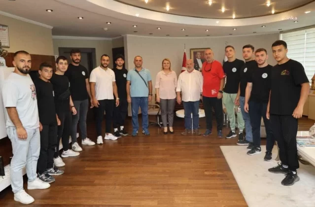 İzmit Belediyespor Güreş Takımı’na Başarılar Dileme