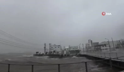 Japonya’da Khanun Tayfunu’nda ölü sayısı 2’ye yükseldi