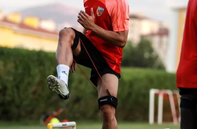 Kayserispor’un stoperi Majid Hosseini, Galatasaray maçında forma giyemeyecek