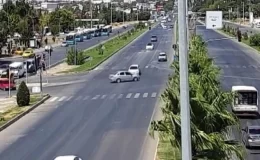 Kırmızı Işık İhlali Yapan Otomobiller Çarpıştı: 1’i Bebek 5 Kişi Yaralandı