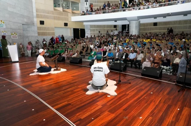 Konya Büyükşehir Belediyesi Özel Genç KOMEK Yaz Okulu Kapanış Programı