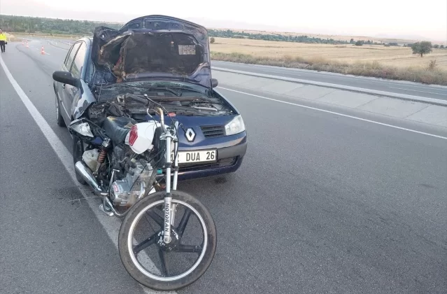 Konya’da Otomobil ile Motosiklet Çarpışması: Motosiklet Sürücüsü Hayatını Kaybetti