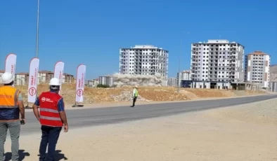 Malatya’da depremden etkilenen 2 bina patlayıcıyla yıkıldı