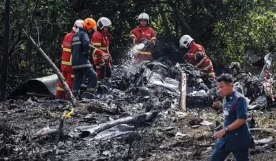 Malezya’da özel jet düşerek patladı: En az dokuz kişi öldü