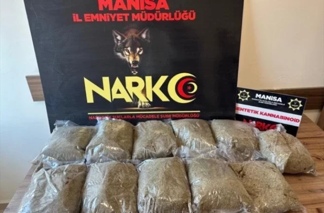 Manisa’da otomobilde 10 kilo 600 gram sentetik uyuşturucu ele geçirildi