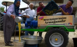Mersin Büyükşehir Belediyesi Üzüm Sıkma Makinesi Desteğine Başladı