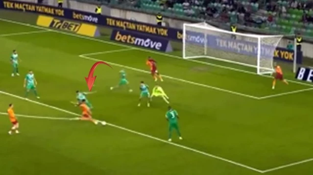 Mertens'in golüyle Galatasaray farkı ikiye çıkardı 1 Mertens’in golüyle Galatasaray farkı ikiye çıkardı