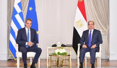 Mısır Cumhurbaşkanı Sisi ve Yunanistan Başbakanı Miçotakis İkili İşbirliğini Ele Aldı