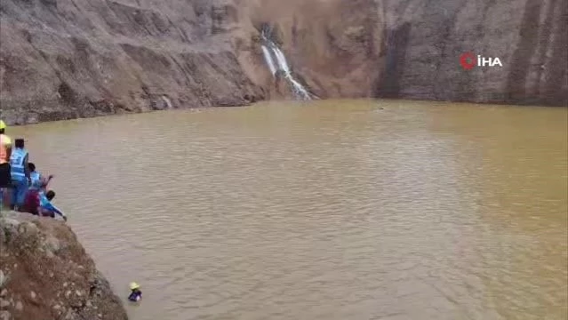 Myanmar’da toprak kayması: 2 ölü, 30 kayıp